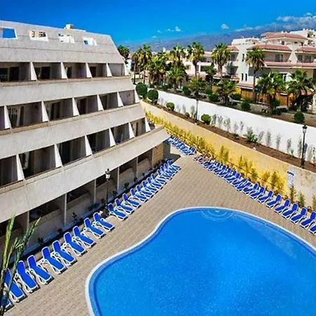 Piramides Hotel