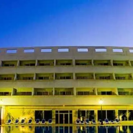 Piramides Hotel 3*