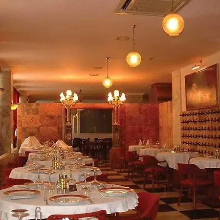 Отель Piramides 3*