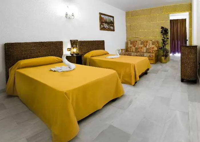 Piramides 3* Playa de las Americas (Tenerife)