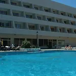Piramides Hotel