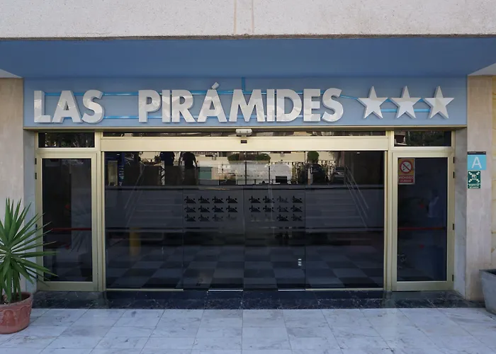 Piramides 3*