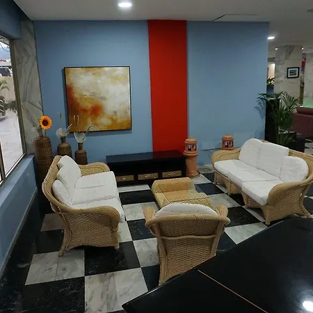 Hotel Piramides 3*