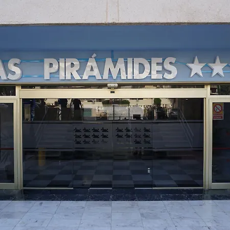 Piramides 3*