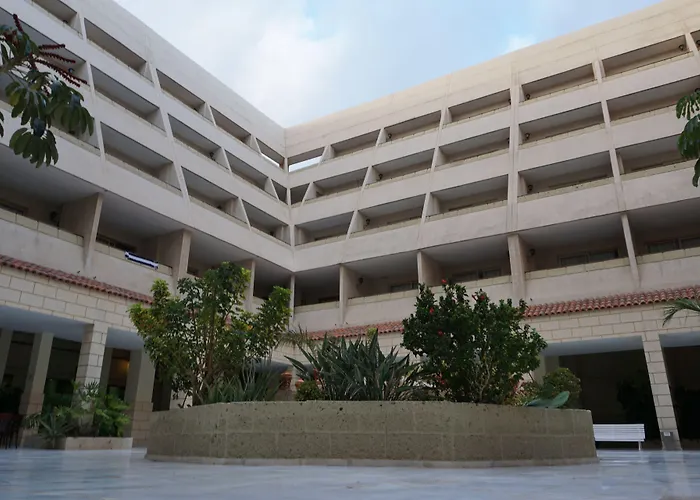 Piramides Playa de las Américas